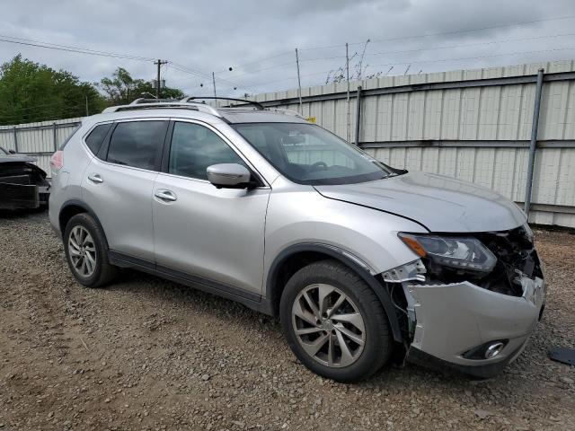 5N1AT2MV9FC800960 - 2015 NISSAN ROGUE S SILVER photo 4