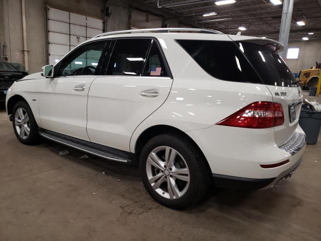 4JGDA5HB0CA085143 - 2012 MERCEDES-BENZ ML 350 4MATIC WHITE photo 2