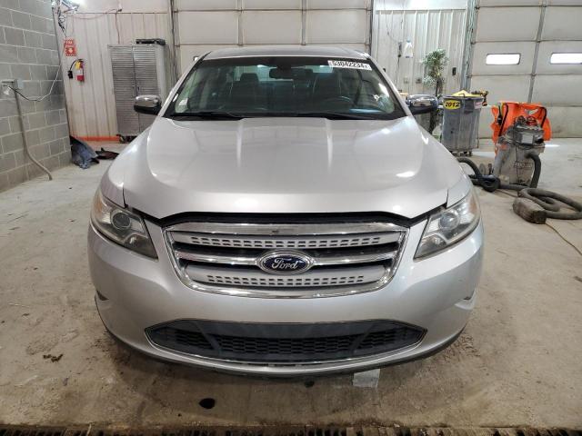 1FAHP2FW0BG181252 - 2011 FORD TAURUS LIMITED SILVER photo 5