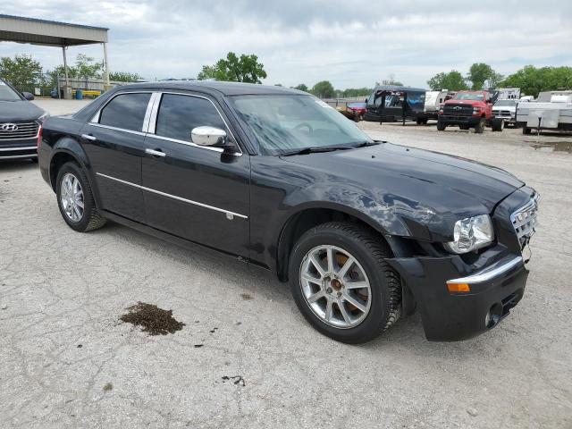 2C3CK6CT0AH129051 - 2010 CHRYSLER 300C BLACK photo 4