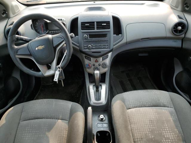 1G1JA6SH1C4222382 - 2012 CHEVROLET SONIC LS 红色 照片 8