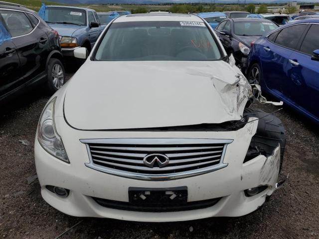 JN1CV6ARXFM523318 - 2015 INFINITI Q40 WHITE photo 5