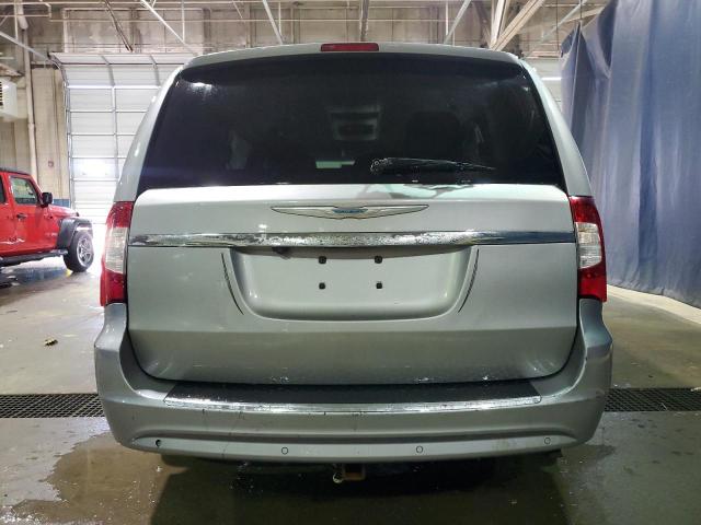 2C4RC1CG8DR596841 - 2013 CHRYSLER TOWN & COU TOURING L SILVER photo 6