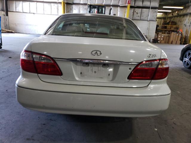 JNKCA31A7YT215418 - 2000 INFINITI I30 WHITE photo 6