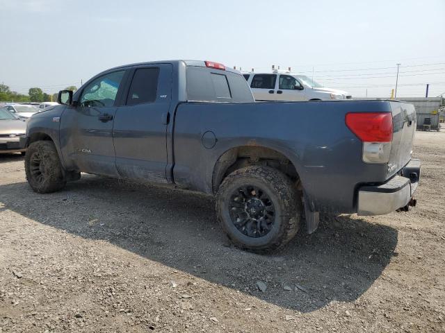 5TFBV54158X075516 - 2008 TOYOTA TUNDRA DOUBLE CAB GRAY photo 2