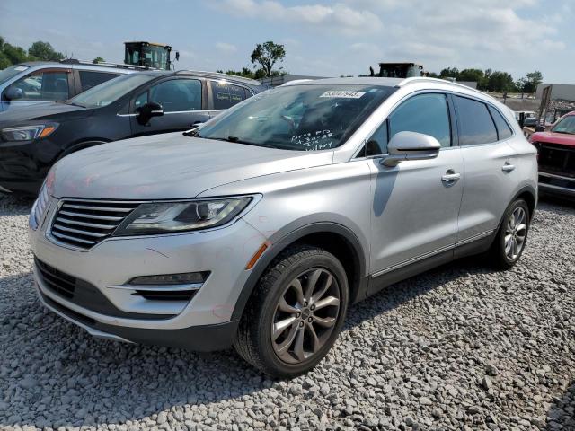5LMCJ2D98HUL13566 - 2017 LINCOLN MKC SELECT Silber Foto 1