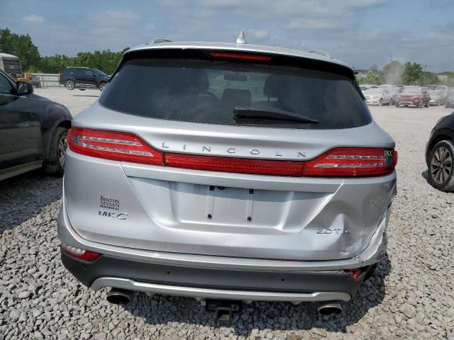 5LMCJ2D98HUL13566 - 2017 LINCOLN MKC SELECT Silber Foto 6