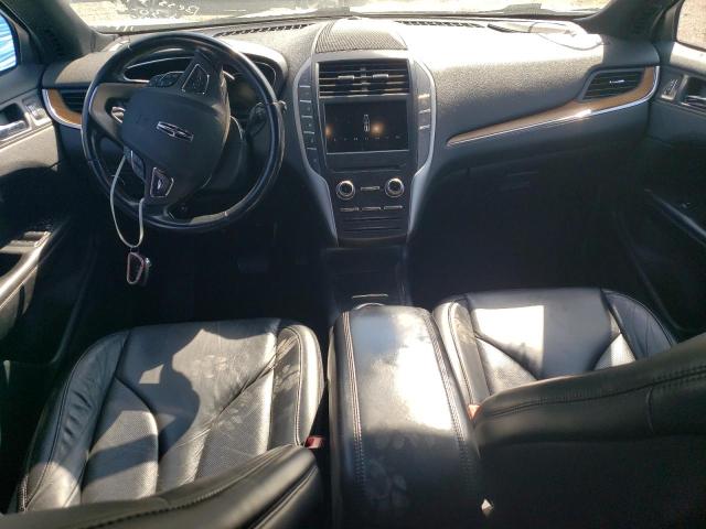 5LMCJ2D98HUL13566 - 2017 LINCOLN MKC SELECT Silber Foto 8