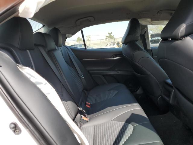 4T1G11AK4PU779712 - 2023 TOYOTA CAMRY SE NIGHT SHADE WHITE photo 10