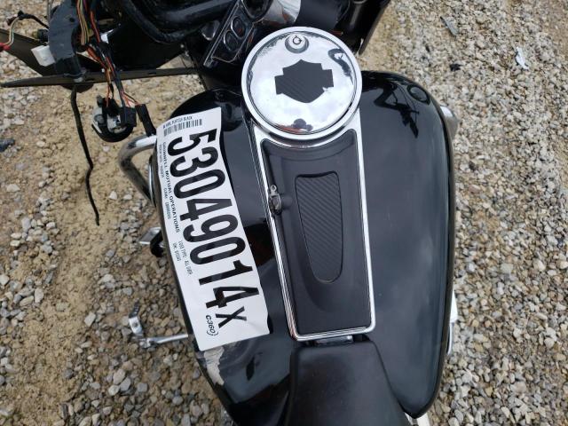 1HD1FCW184Y615843 - 2004 HARLEY-DAVIDSON FLHTCUI 黑色 照片 7