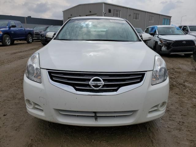 1N4AL2AP8CN451144 - 2012 NISSAN ALTIMA BASE WHITE photo 5