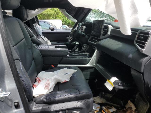 5TFNC5DB5PX025208 - 2023 TOYOTA TUNDRA CREWMAX PLATINUM ვერცხლისფერი ფოტო 7