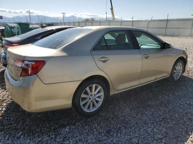 4T1BD1FK7CU049717 - 2012 TOYOTA CAMRY HYBRID GOLD photo 3