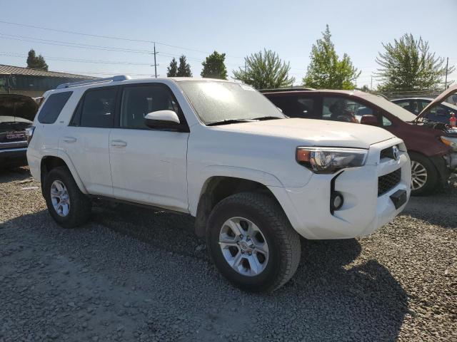 JTEBU5JR0J5540245 - 2018 TOYOTA 4RUNNER SR5/SR5 PREMIUM 白色 照片 4