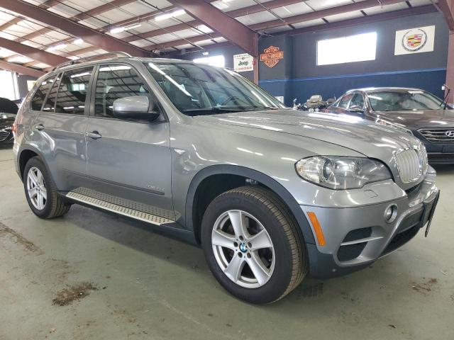 5UXZW0C53CL667062 - 2012 BMW X5 XDRIVE35D GRAY photo 4