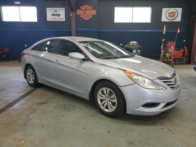 5NPEB4ACXCH338335 - 2012 HYUNDAI SONATA GLS SILVER photo 4