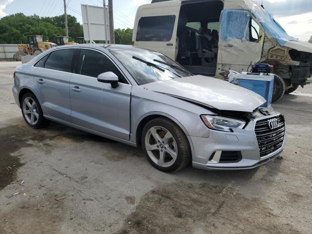 WAUAUGFF2K1008916 - 2019 AUDI A3 PREMIUM SILVER photo 4