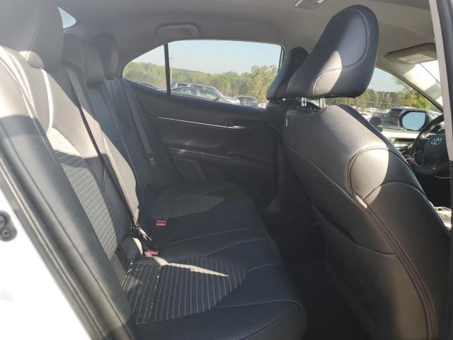 4T1T31AK9NU033438 - 2022 TOYOTA CAMRY SE NIGHT SHADE WHITE photo 10