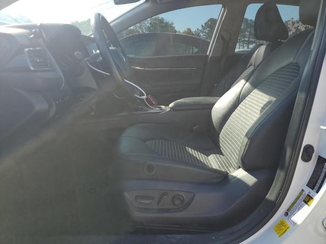 4T1T31AK9NU033438 - 2022 TOYOTA CAMRY SE NIGHT SHADE WHITE photo 7