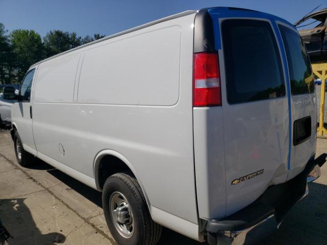 1GCWGBFP1N1267171 - 2022 CHEVROLET EXPRESS G2 WHITE photo 2