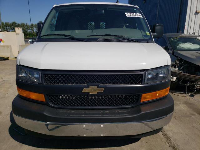 1GCWGBFP1N1267171 - 2022 CHEVROLET EXPRESS G2 WHITE photo 5