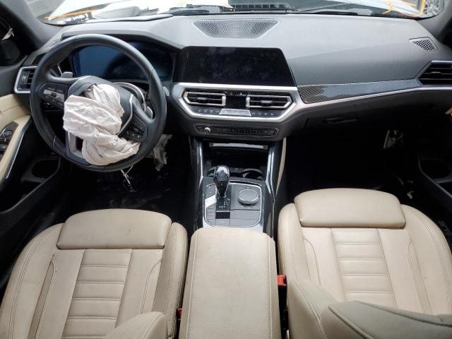 3MW5R7J09M8C00984 - 2021 BMW 330XI Schwarz Foto 8