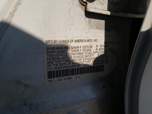 19UDE2F82JA009128 - 2018 ACURA ILX PREMIUM TECH თეთრი ფოტო 12