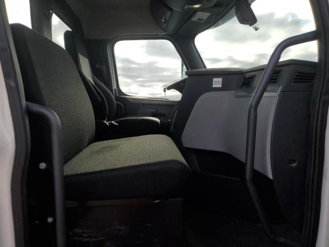 3AKJHLDV9KSKJ7419 - 2019 FREIGHTLINER CASCADIA 1 WHITE photo 6