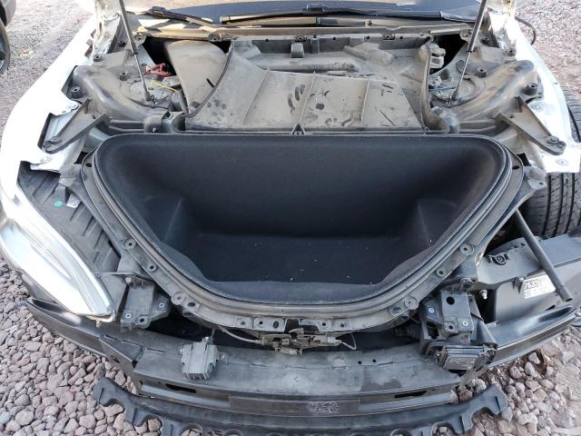 5YJSA1E25JF246065 - 2018 TESLA MODEL S WHITE photo 11