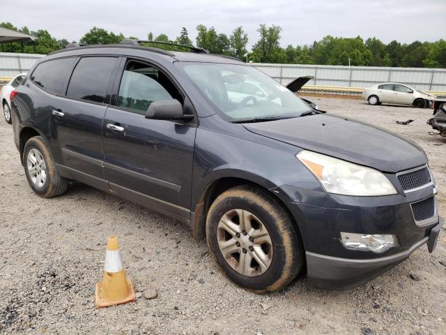 1GNKVEED7BJ246762 - 2011 CHEVROLET TRAVERSE LS GRAY photo 4