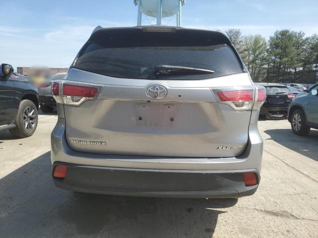 5TDJKRFH3GS355302 - 2016 TOYOTA HIGHLANDER XLE SILVER photo 6