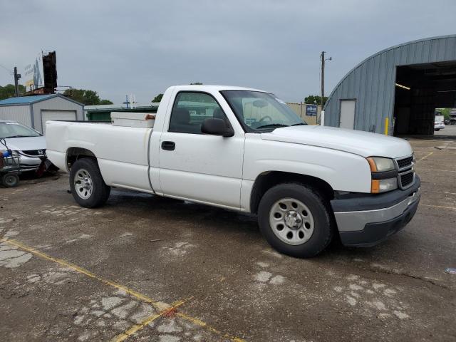 3GCEC14V67G202694 - 2007 CHEVROLET SILVERADO C1500 CLASSIC WHITE photo 4