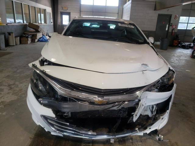 1G1ZD5ST3KF199506 - 2019 CHEVROLET MALIBU LT WHITE photo 5