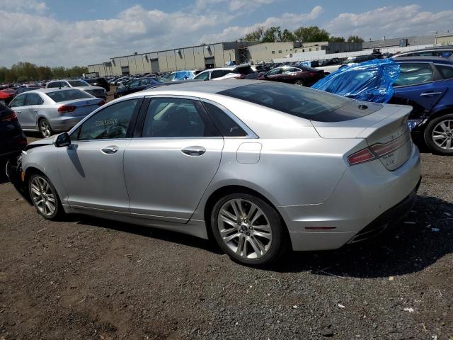 3LN6L2G95DR809836 - 2013 LINCOLN MKZ SILVER photo 2