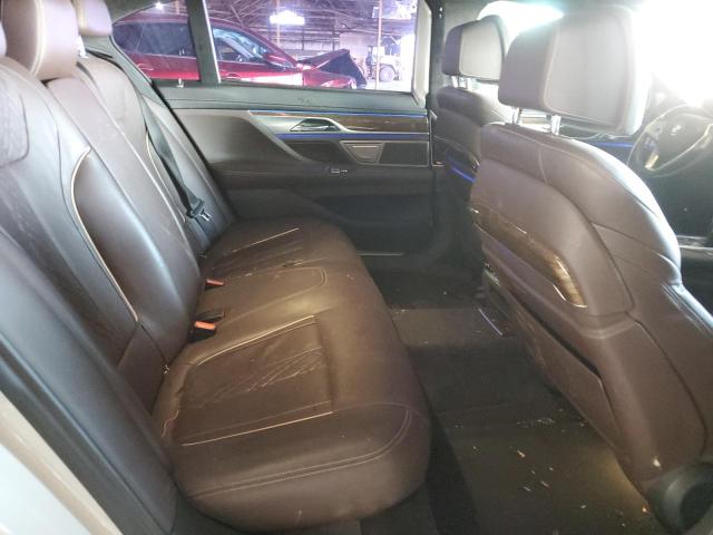 WBA7J2C58JG938333 - 2018 BMW 740 XE WHITE photo 10