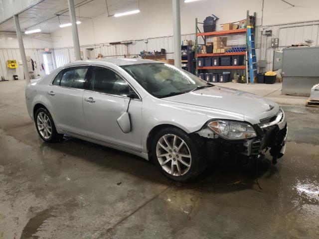 1G1ZE5E10BF387522 - 2011 CHEVROLET MALIBU LTZ ვერცხლისფერი ფოტო 4