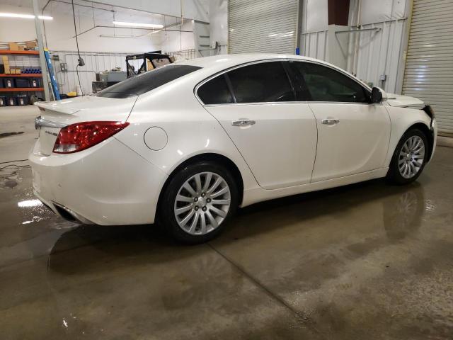2G4GV5GV2C9155007 - 2012 BUICK REGAL GS WHITE photo 3