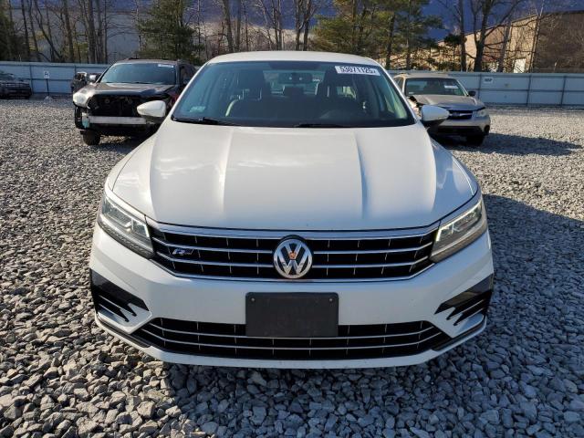 1VWDT7A34HC028899 - 2017 VOLKSWAGEN PASSAT R-LINE თეთრი ფოტო 5