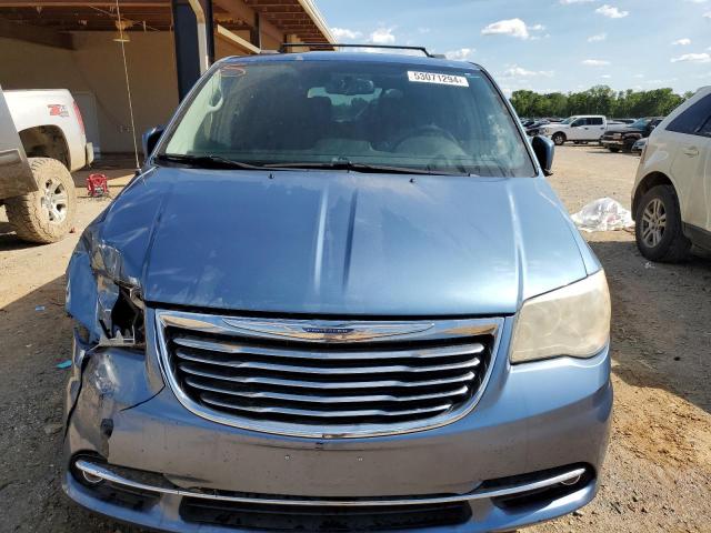 2C4RC1CG9CR133394 - 2012 CHRYSLER TOWN & COU TOURING L BLUE photo 5