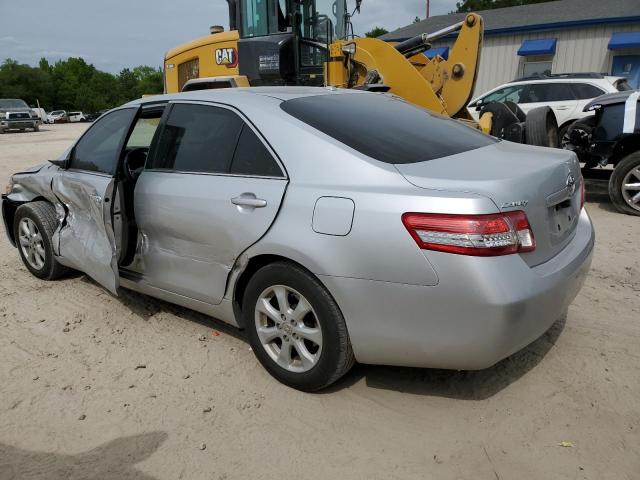 4T1BF3EK7BU186873 - 2011 TOYOTA CAMRY BASE SILVER photo 2