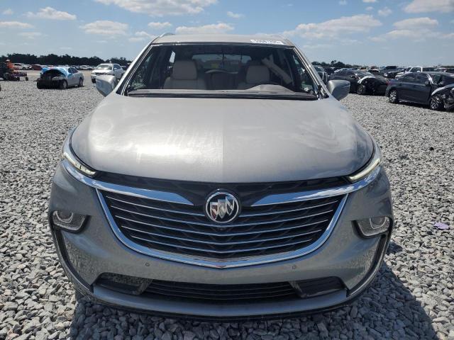 5GAERBKW5PJ259226 - 2023 BUICK ENCLAVE ESSENCE ნაცრისფერი ფოტო 5