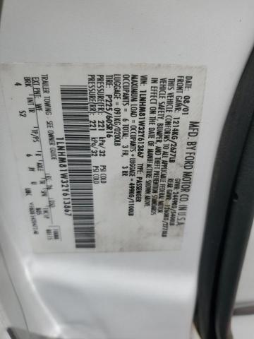 1LNHM81W32Y613867 - 2002 LINCOLN TOWN CAR EXECUTIVE WHITE photo 12