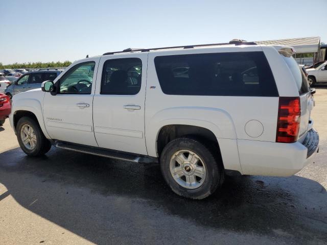 1GNSKJE3XBR156791 - 2011 CHEVROLET SUBURBAN K1500 LT WHITE photo 2