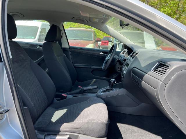 3VW2K7AJ8DM206377 - 2013 VOLKSWAGEN JETTA BASE Արծաթագույն լուսանկար 5