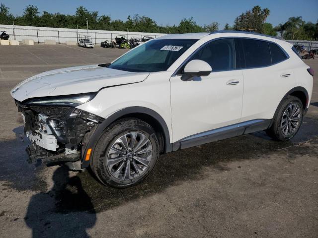 LRBFZME4XRD055109 - 2024 BUICK ENVISION PREFERRED WHITE photo 1