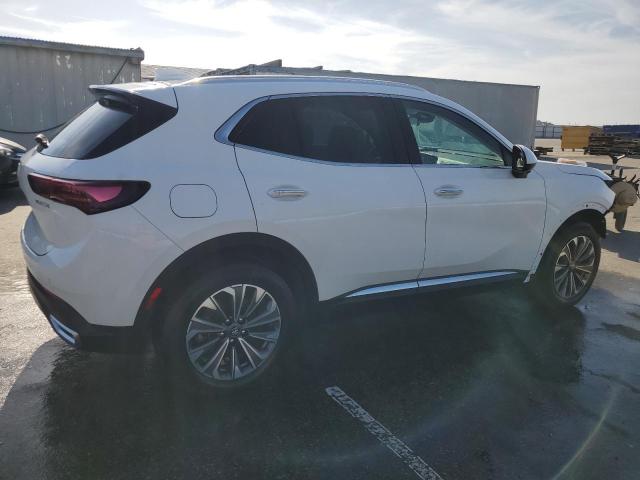 LRBFZME4XRD055109 - 2024 BUICK ENVISION PREFERRED WHITE photo 3