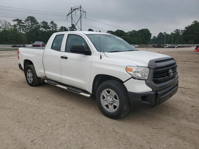 5TFRM5F1XGX102383 - 2016 TOYOTA TUNDRA DOUBLE CAB SR/SR5 WHITE photo 4