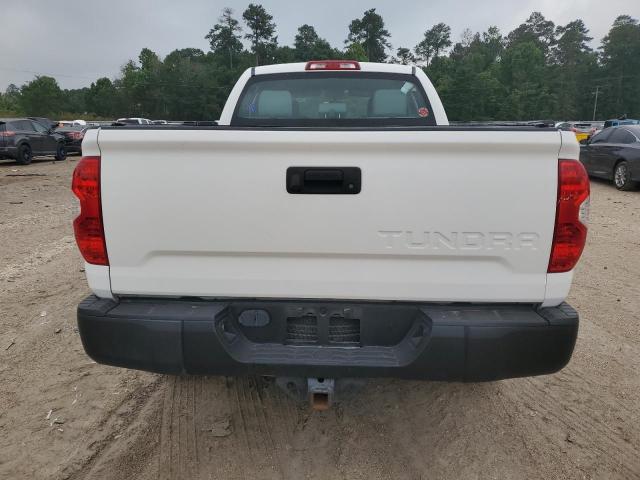 5TFRM5F1XGX102383 - 2016 TOYOTA TUNDRA DOUBLE CAB SR/SR5 WHITE photo 6