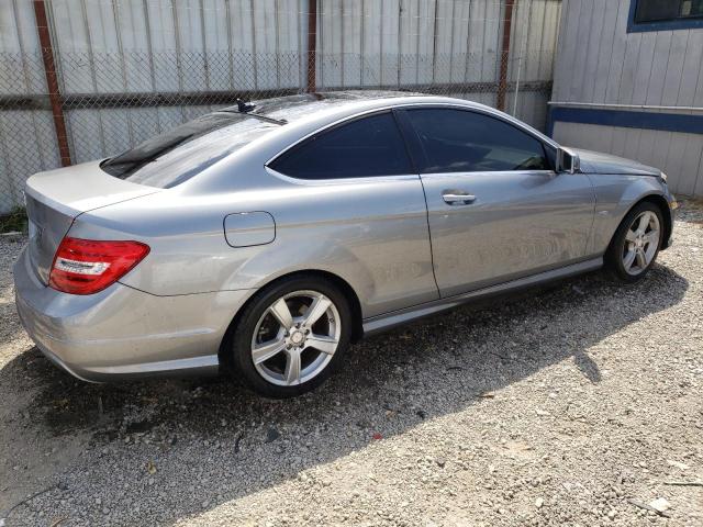 WDDGJ4HB2CF769082 - 2012 MERCEDES-BENZ C 250 SILVER photo 3