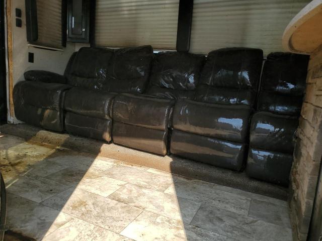 5SFCG4435JE358796 - 2018 HEARTLAND GATEWAY თეთრი ფოტო 5